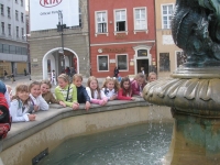 09