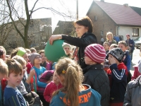 08
