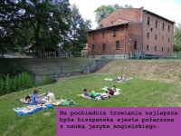 09