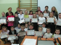 Uczniowie klas I-III, kt??rzy otrzymali listy gratulacyjne za pracÄ? w I semestrze
