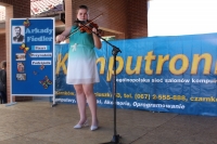 052